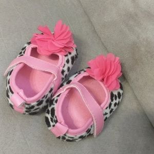 Baby shoes